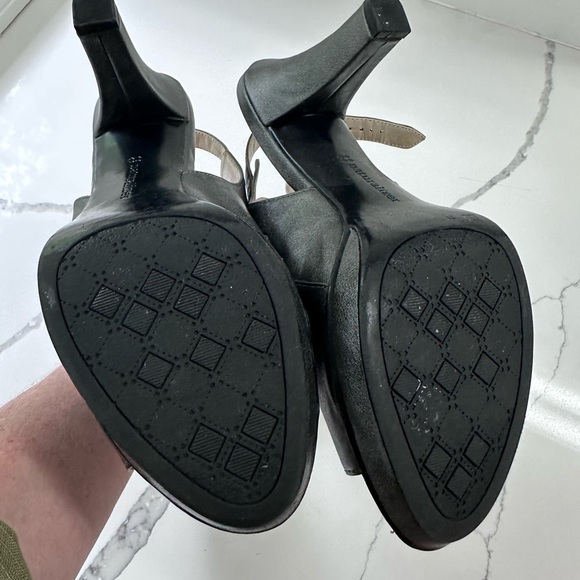 Naturalizer Distant Metalic Charcoal Peep-Toe Heels Size 9 - Picture 9 of 10